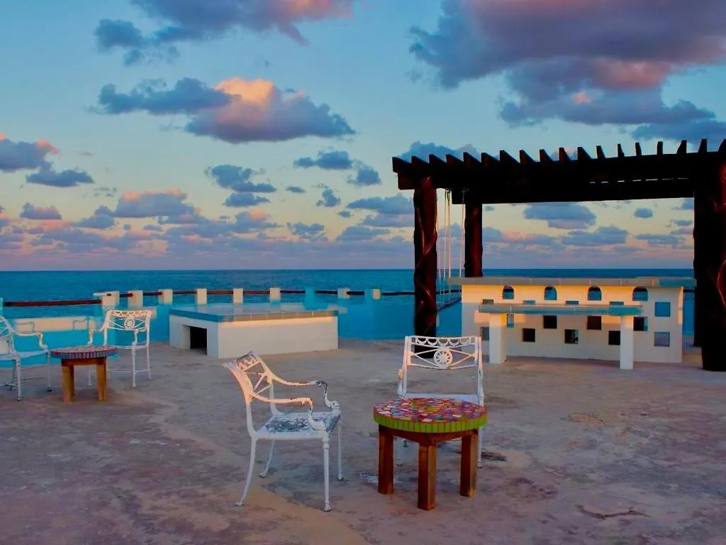Casa Cielo Studio 1 With Tropical Garden Patio Isla Mujeres Apartment